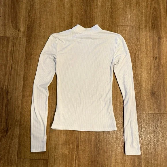 Aeropostale Women's Light Blue Ribbed Long Sleeve Top - Picture 3 of 3